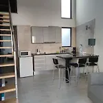 Typical House Downtown Private Entrance * فارو