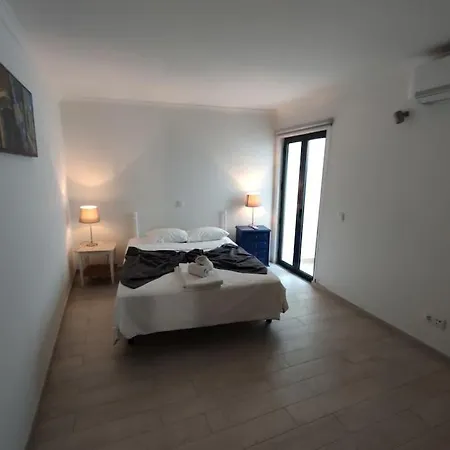 펜션 Typical House Downtown Private Entrance *