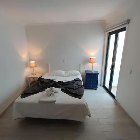 Typical House Downtown Private Entrance *