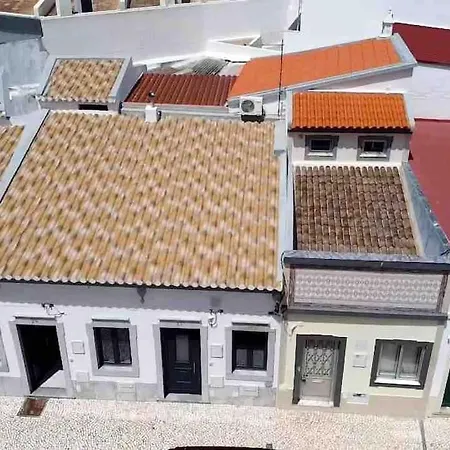 Ferienhaus Typical House Downtown Private Entrance Distrikt Faro